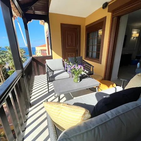 Amarillo Oceanview Апартаменты Плайя-Фаньябе